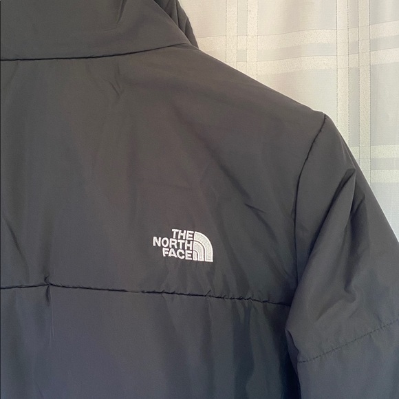 The North Face Everyday Insulated Black Puffer Jacket Size Large L NWT - Picture 4 of 7